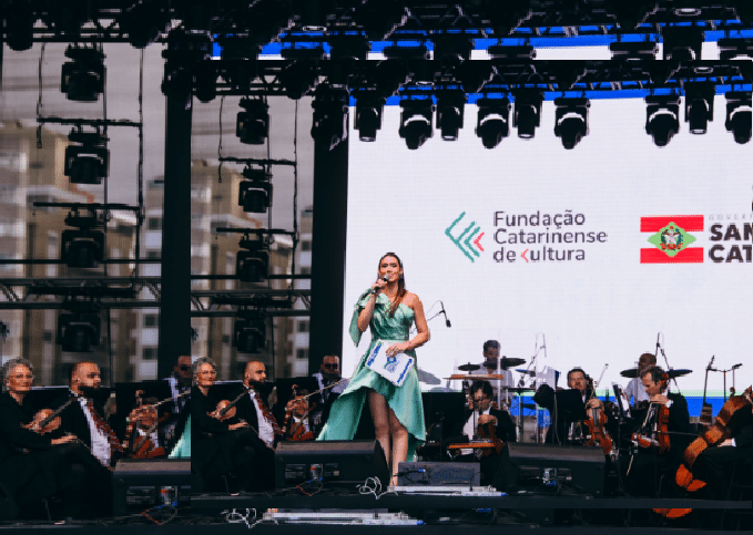 Foto: Divulgação - Tóia Oliveira - Agora Floripa.